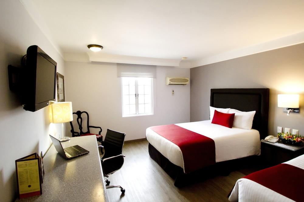 Plaza Camelinas Hotel Querétaro Kültér fotó