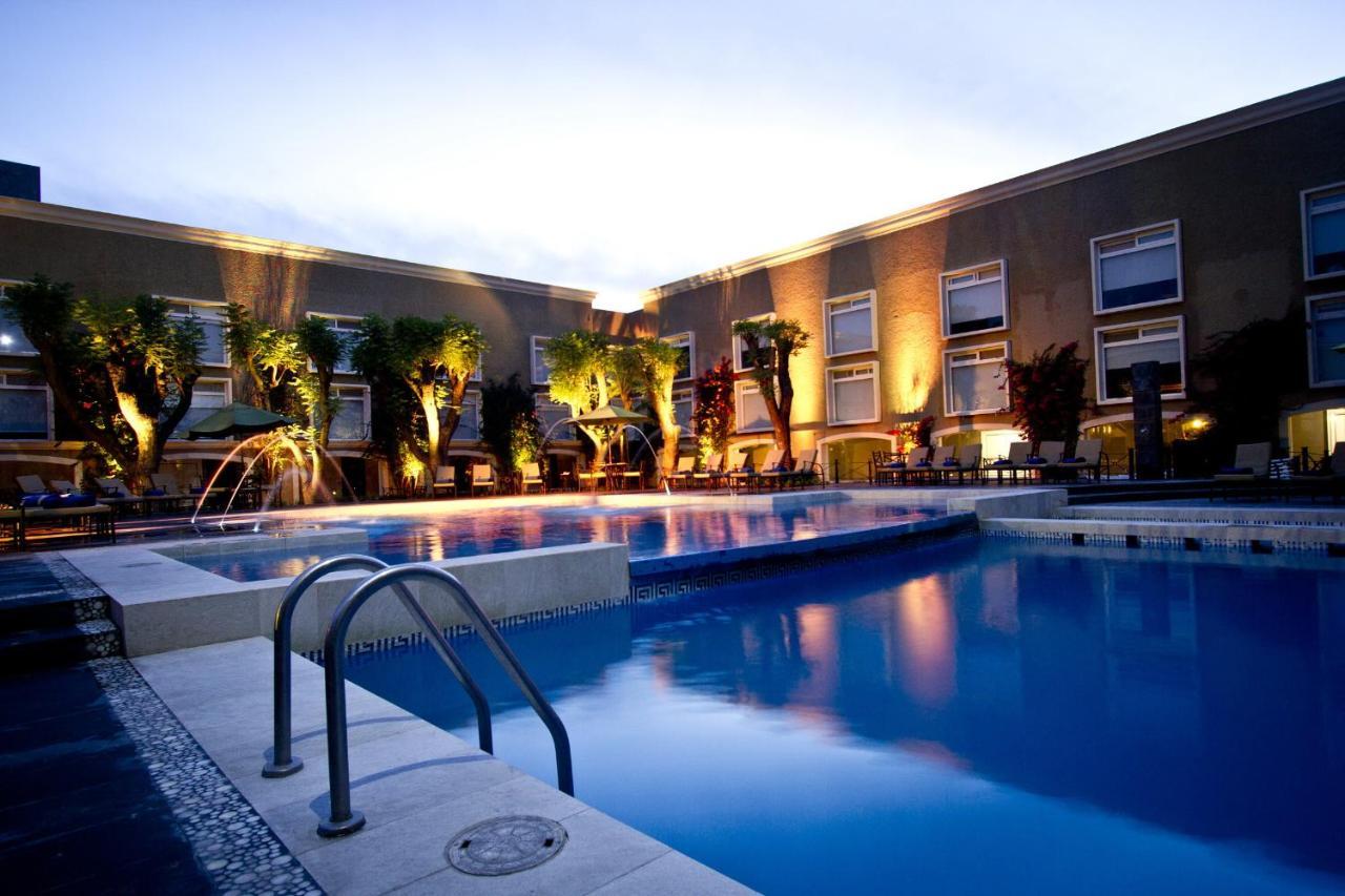 Plaza Camelinas Hotel Querétaro Kültér fotó